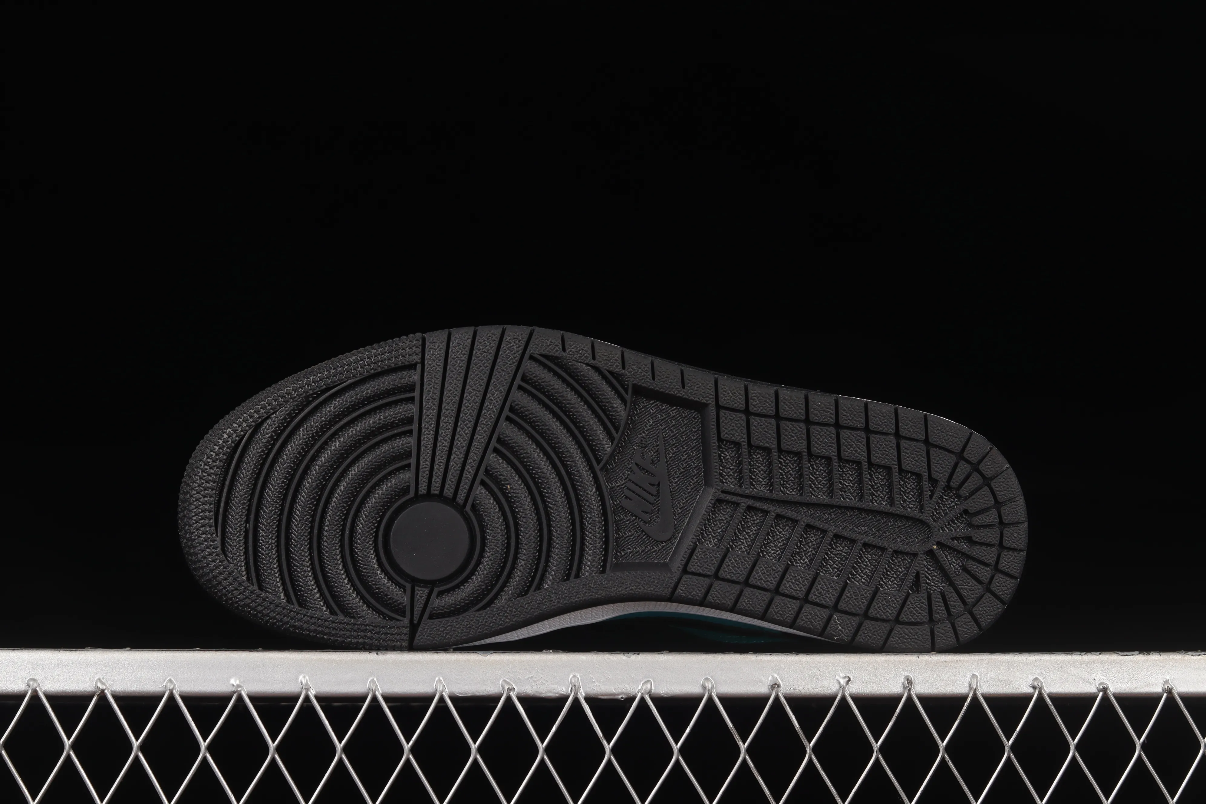 All categories Air Jordan Jordan series basketball shoes Air Jordan 1 Low Air Jordan 1 Low AJ1 Joe 1 low-top cultural and leisure sports sneakers 553558-026